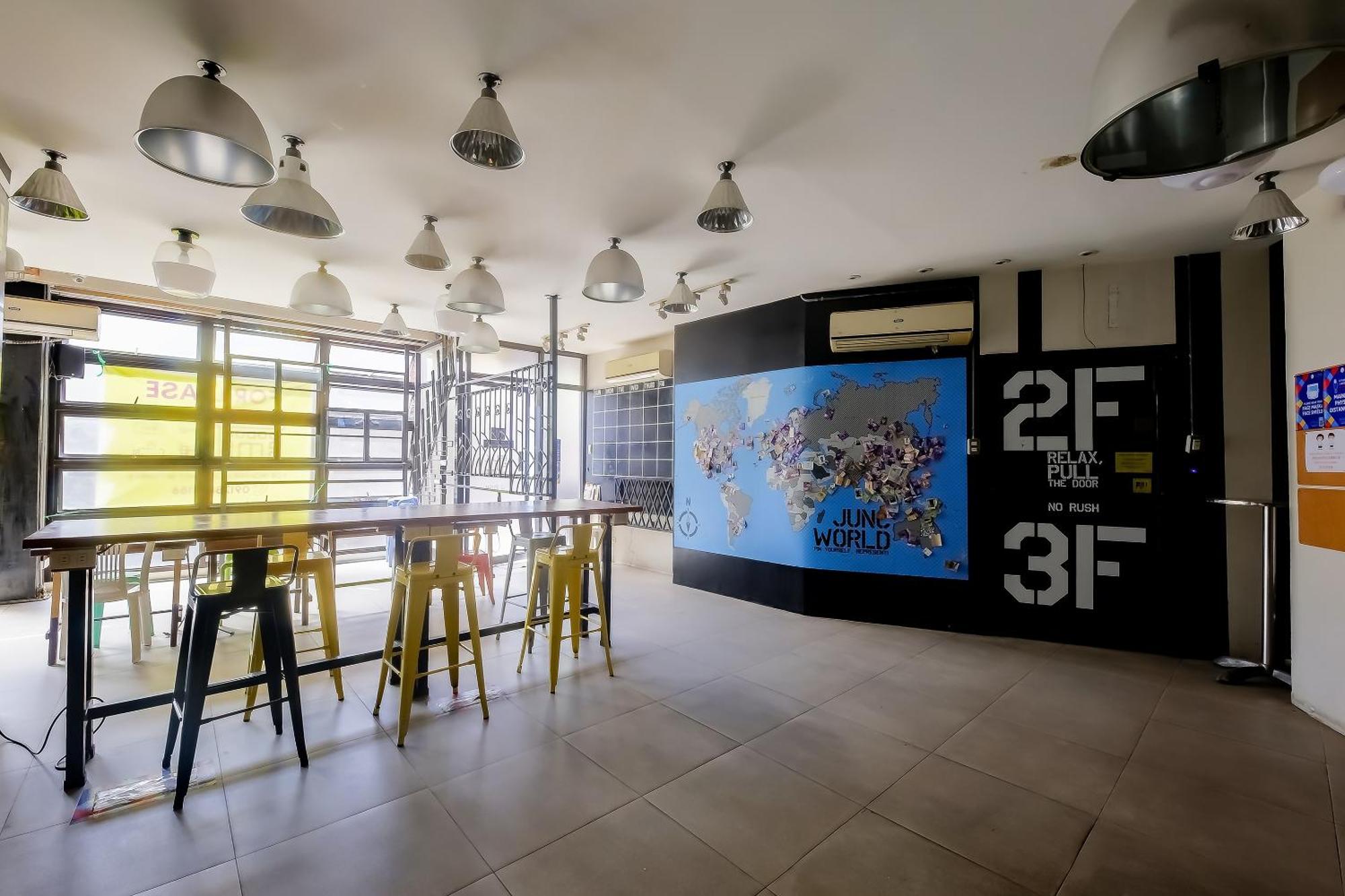 Spot On Junction Hostel Makati City Ngoại thất bức ảnh