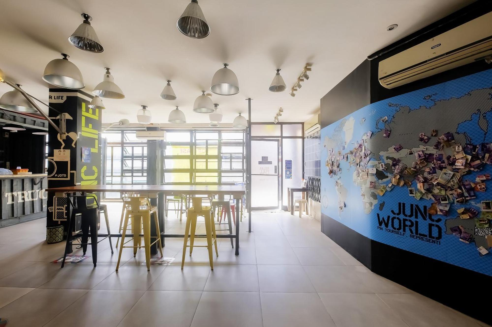 Spot On Junction Hostel Makati City Ngoại thất bức ảnh
