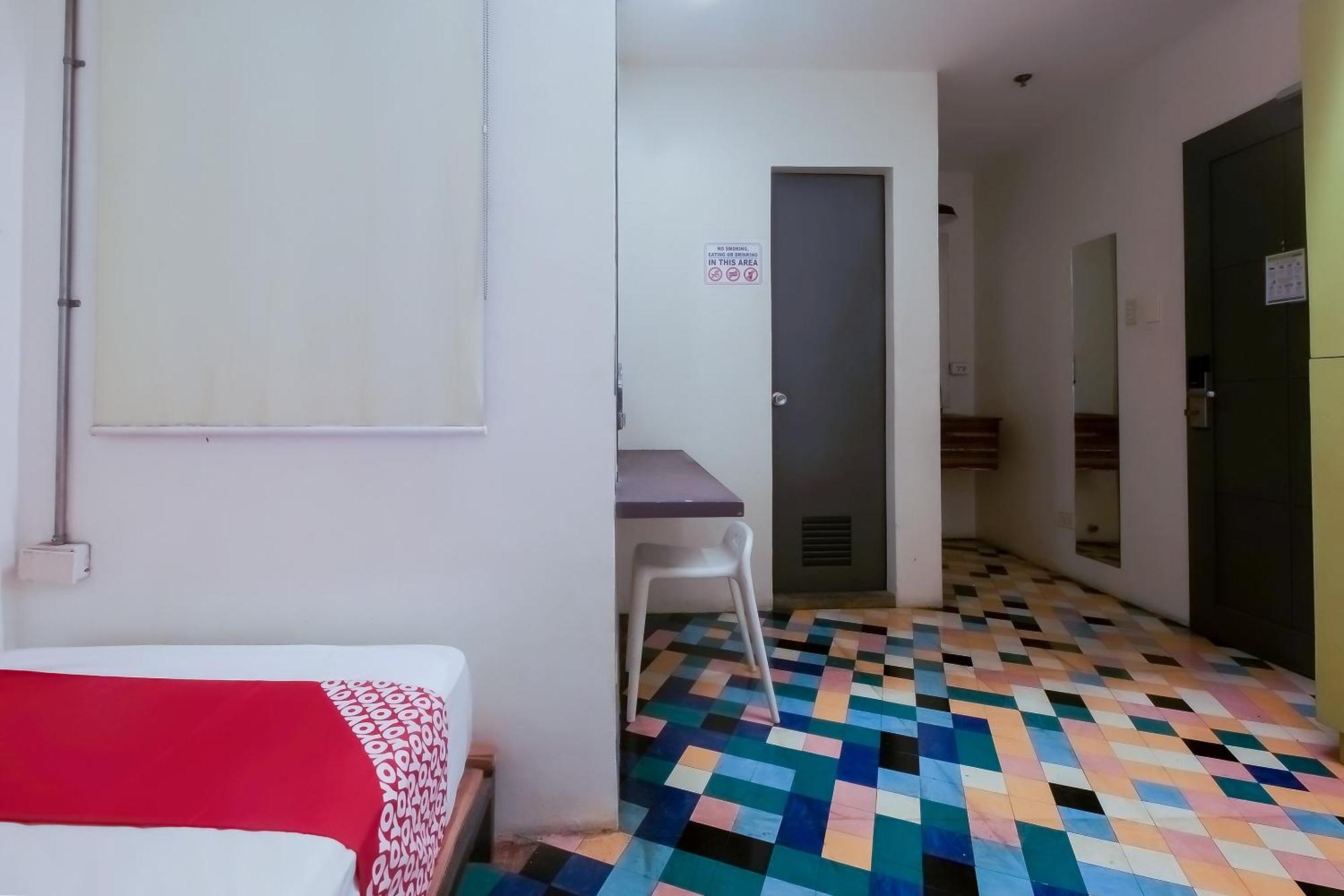 Spot On Junction Hostel Makati City Ngoại thất bức ảnh